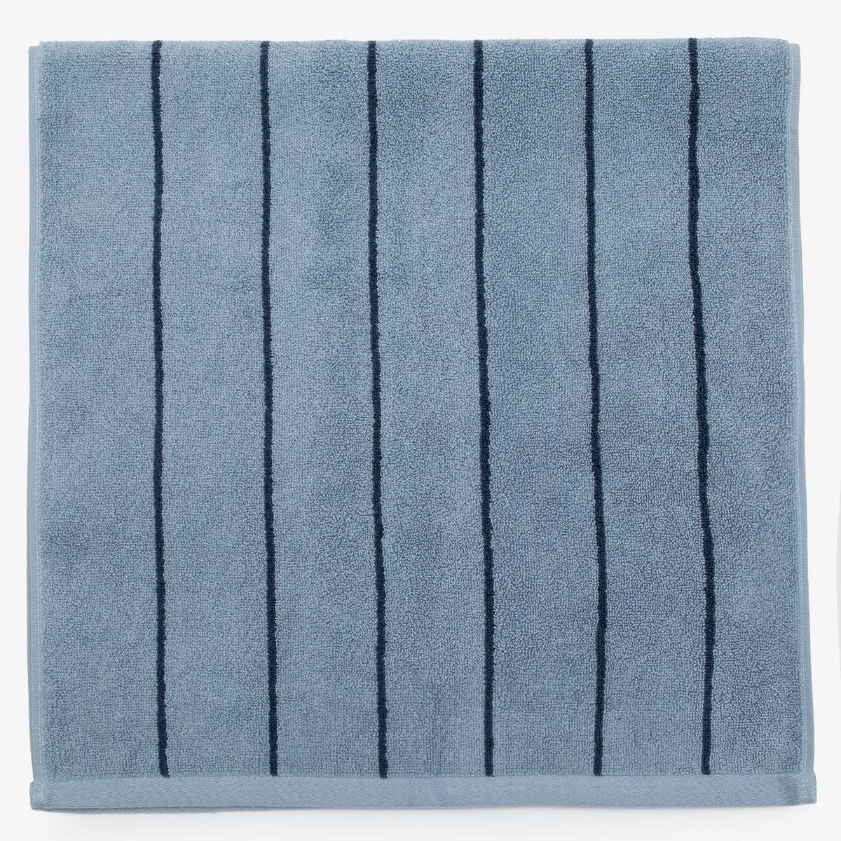 BASEMENT HOME - Toalla De Baño Combed Texturada 100% Algodón 650gr