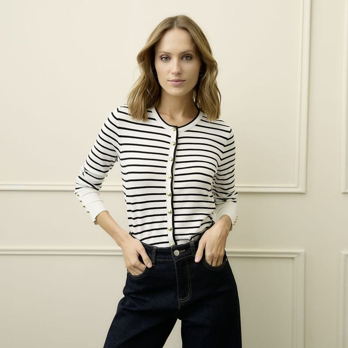 BASEMENT - Chompa Manga Larga Mujer Basement