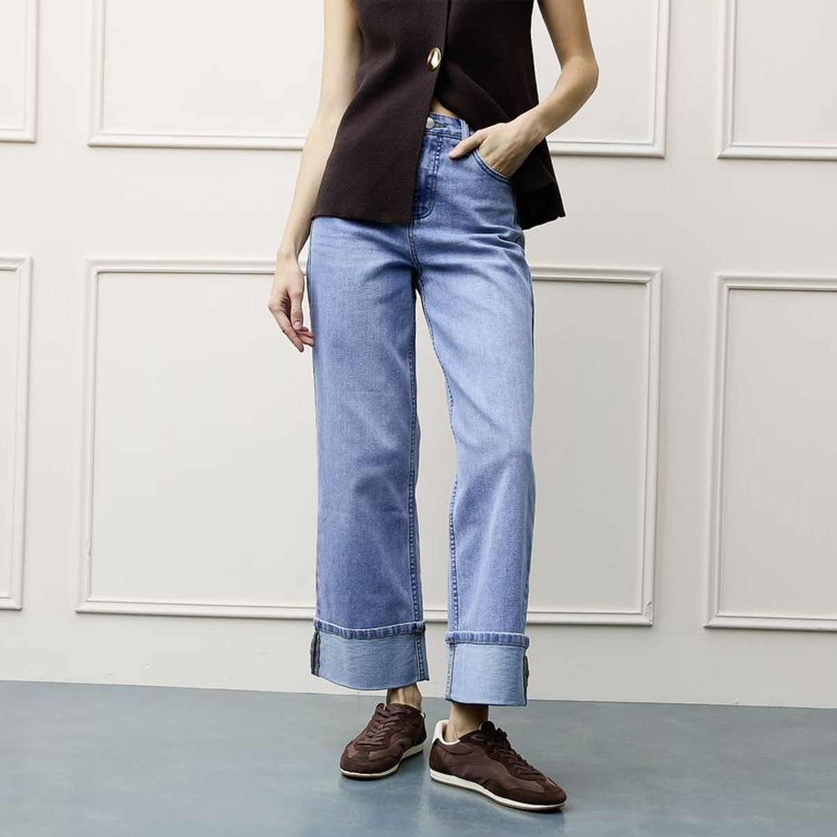 BASEMENT - Jean Straight Tiro Alto Mujer Basement