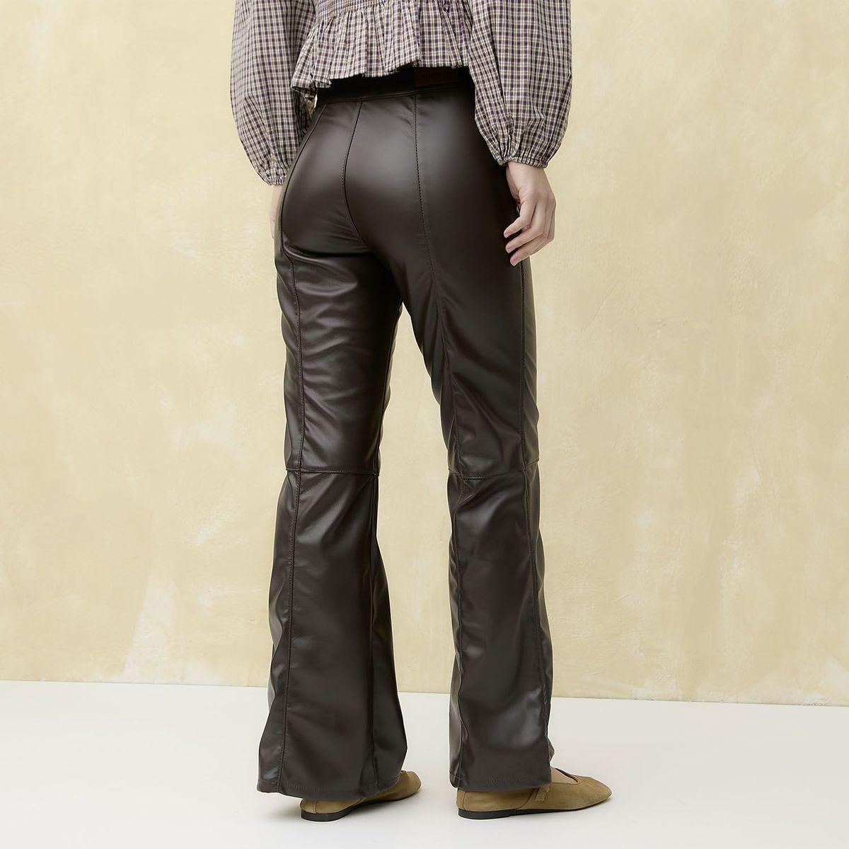 UNIVERSITY CLUB - Pantalón Straight Tiro Alto Mujer University Club