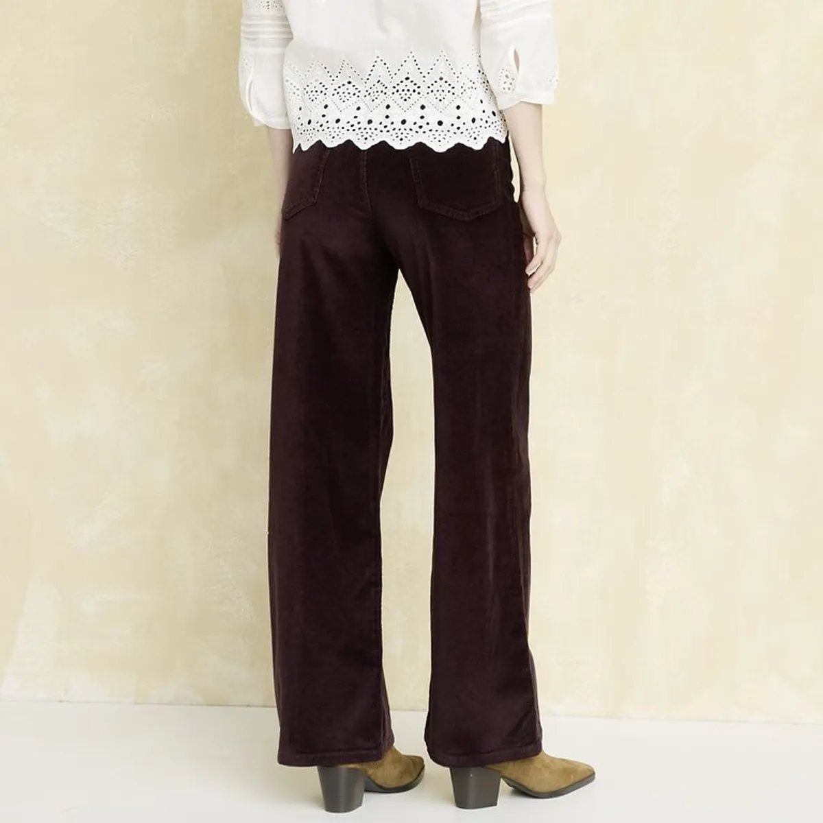 UNIVERSITY CLUB - Pantalón Straight Tiro Alto Mujer University Club