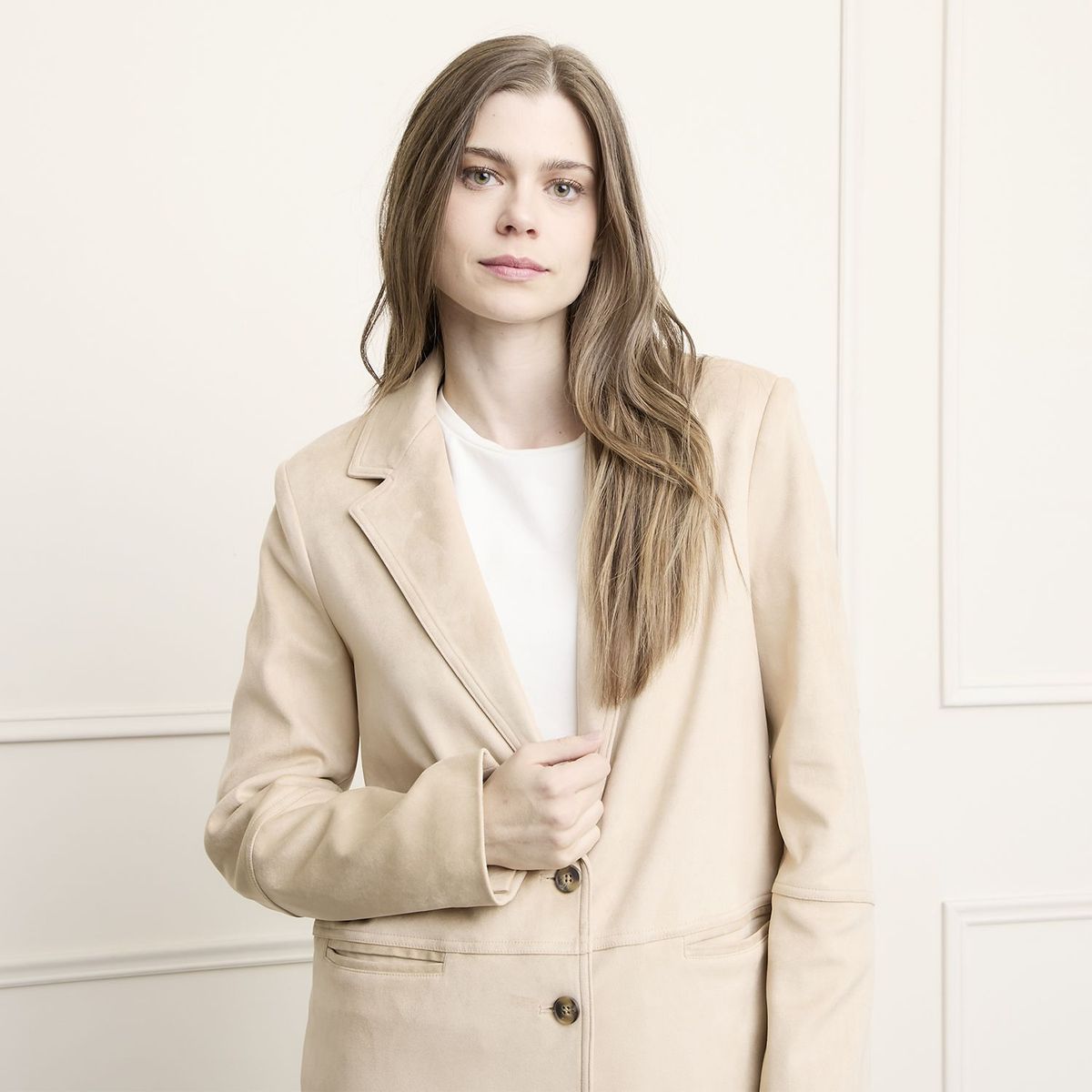 BASEMENT - Blazer Mujer Basement