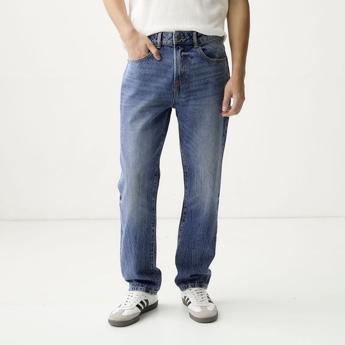 BASEMENT - Jean Straight Hombre Basement