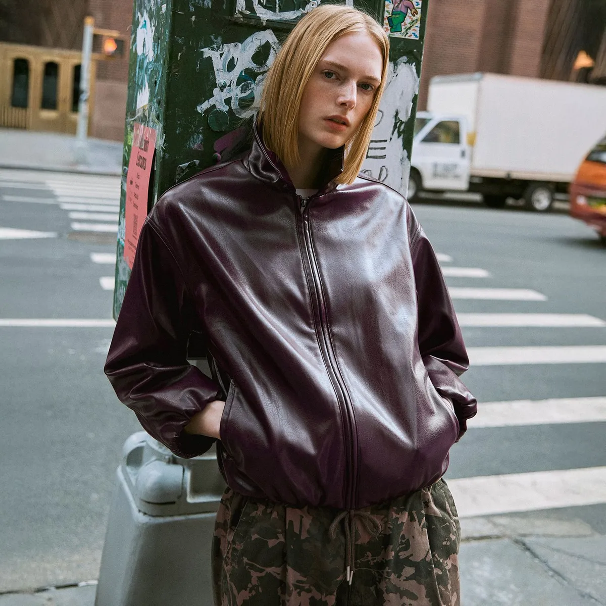 SYBILLA - Casaca Efecto Cuero Mujer Sybilla