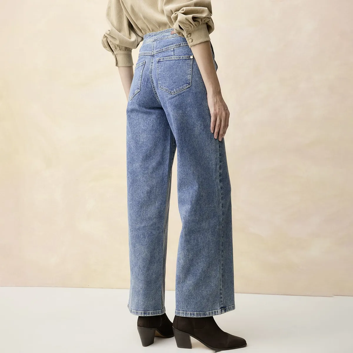 ELLE - Jean Straight Tiro Alto Mujer Elle