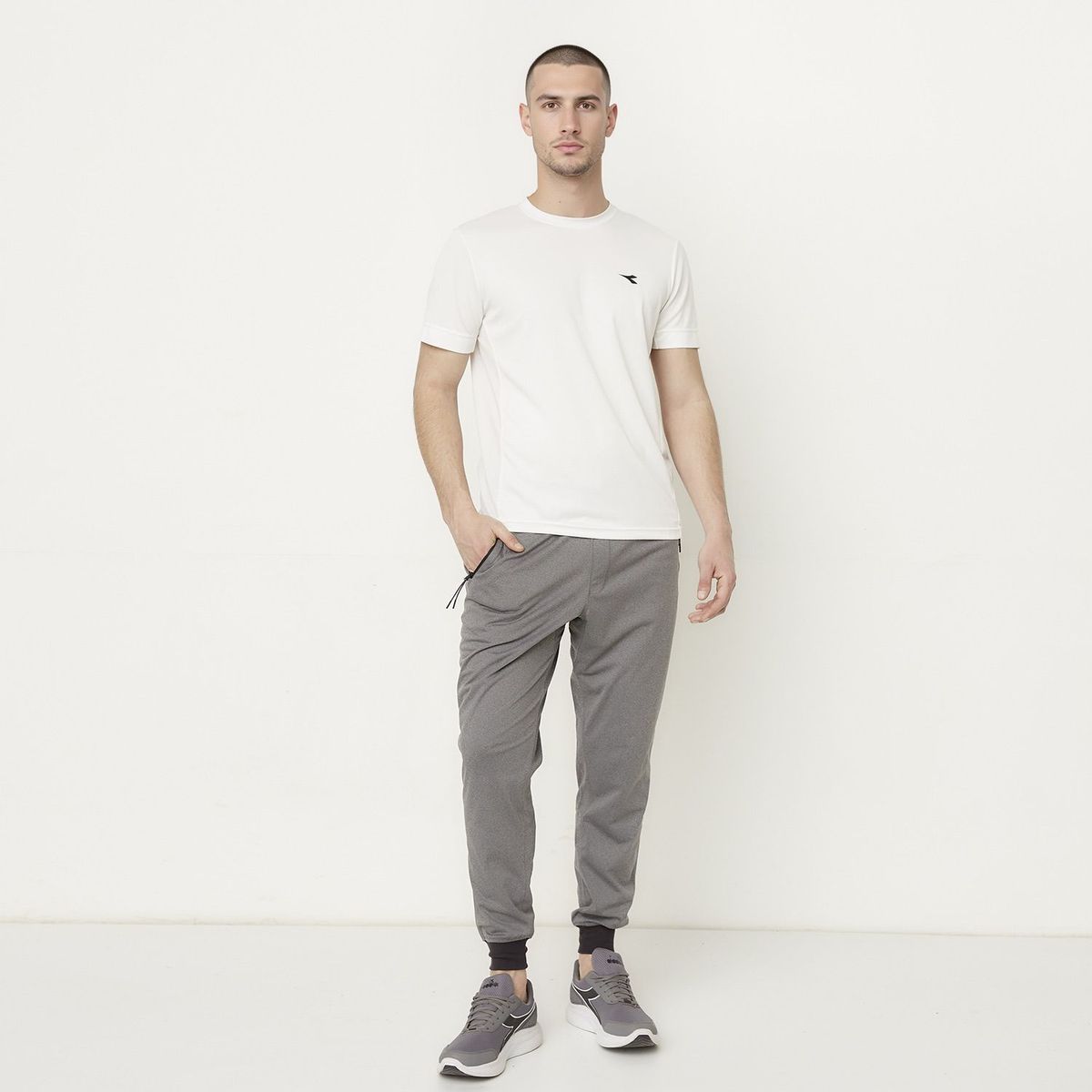 DIADORA - Pantalón de Buzo Jogger Técnico Deportivo Hombre Diadora