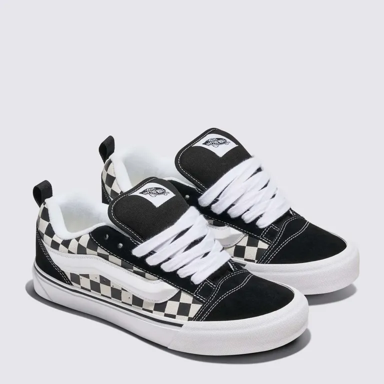 Calzado y zapatillas