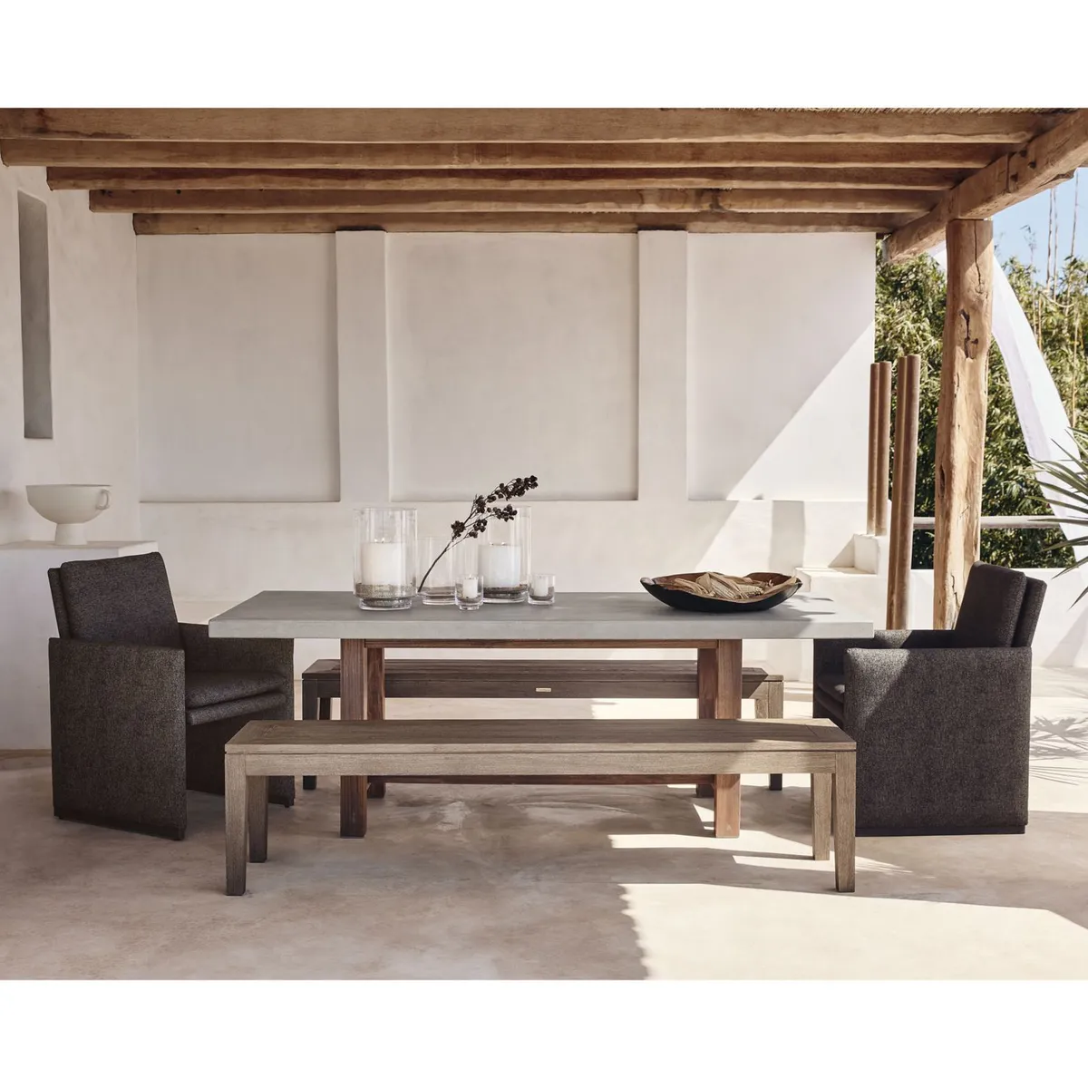 CRATE & BARREL - Mesa de Comedor para Exteriores Abaco