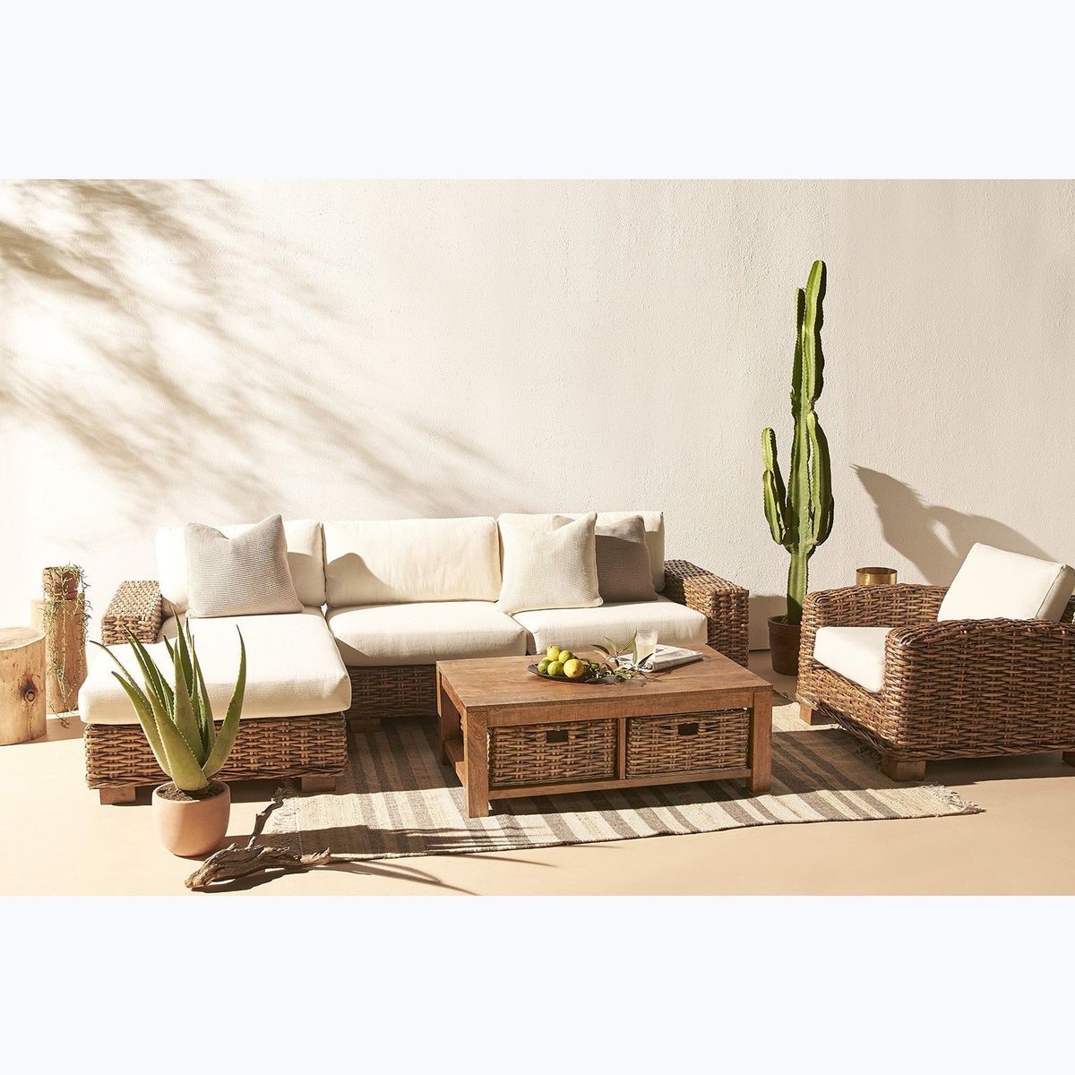 BASEMENT HOME - Juego de Sala de Terraza Kretes: Seccional Izquierdo, Sitial y Mesa de Centro