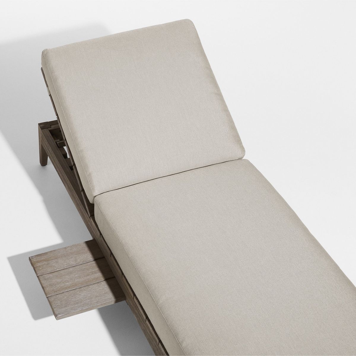 CRATE & BARREL - Poltrona De Terraza Andorra  De Madera Cojines