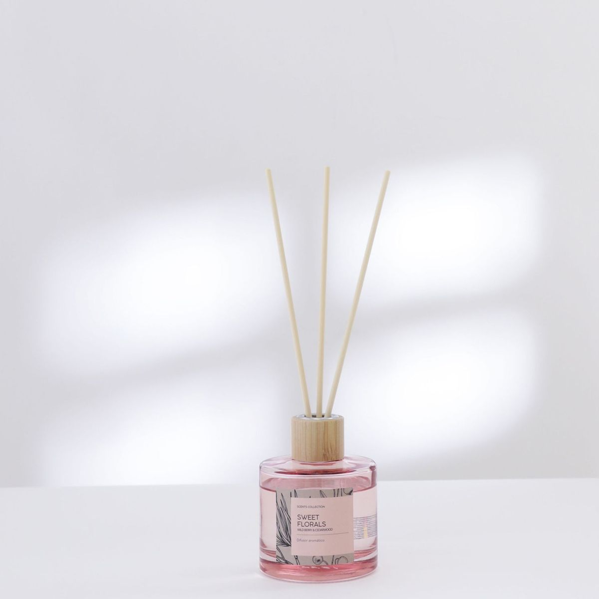 ROBERTA ALLEN - Set difusor 150ml  + Ambientador Textil 100ml Aroma Floral