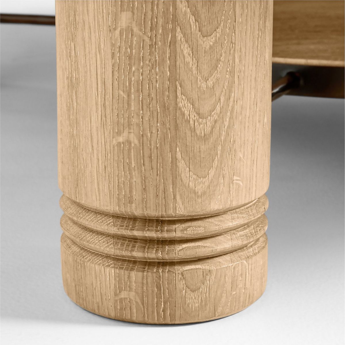 CRATE & BARREL - Mesa De Centro Revival By Athena Calderone