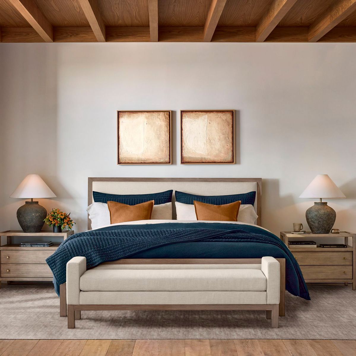 CRATE & BARREL - Cama Queen Keane