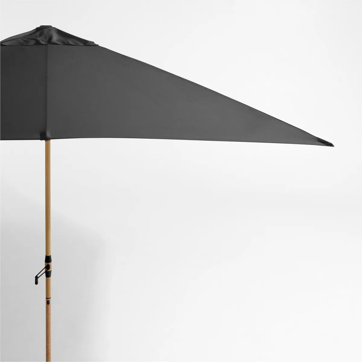 CRATE & BARREL - Sombrilla Para Terraza Sunbrella 3m