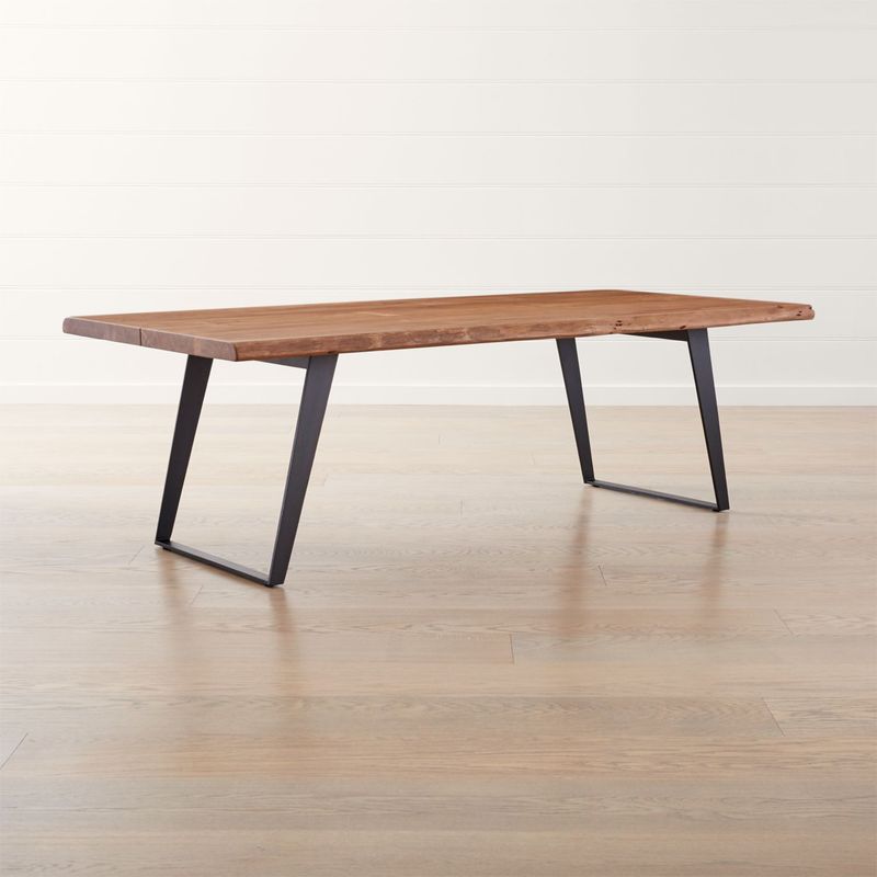 CRATE & BARREL - Mesa de Comedor Yukon de Madera Maciza con Base de Hierro (6 Puestos)