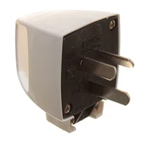 Ficha macho alto Consumo tres Pernos Chatos beige