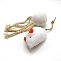 Juguete para gato blanco