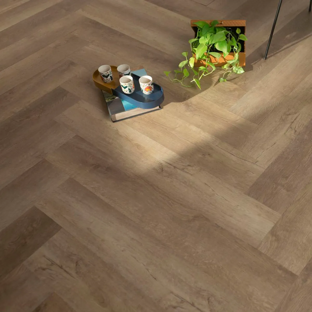 Piso Vinilico Lvt Evoque Noz Marron 2.5mm 18.7x122.7cm Caixa com 4,13m²  Eliane, marca Eliane - Foto Principal