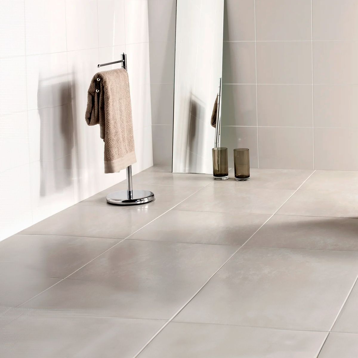 Porcelanato Misty Grey 81x81 Natural Cx 1,99 M2 Portobello, marca Portobello - Foto Principal
