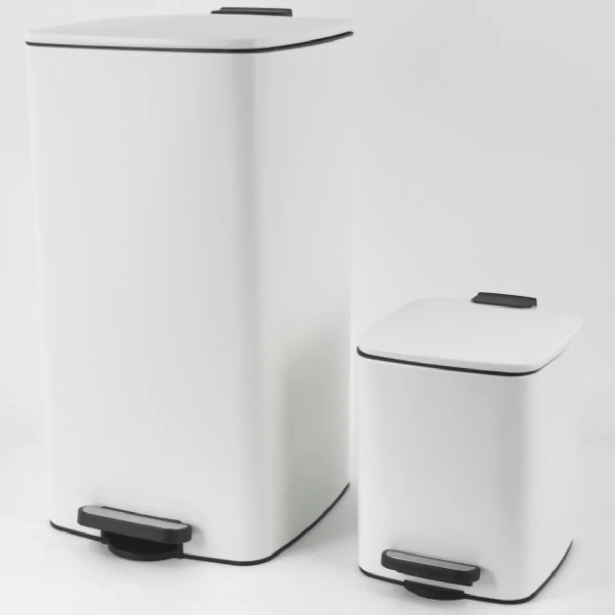 Conjunto de 2 Lixeiras de 30 Litros + 5 Litros Just Home Collection, marca Just Home Collection - Foto 2