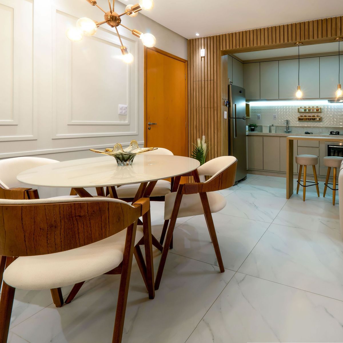 Porcelanato Retificado Mont Blanc Acetinado 90x90cm Caixa 1,62 m², marca Eliane - Foto Principal
