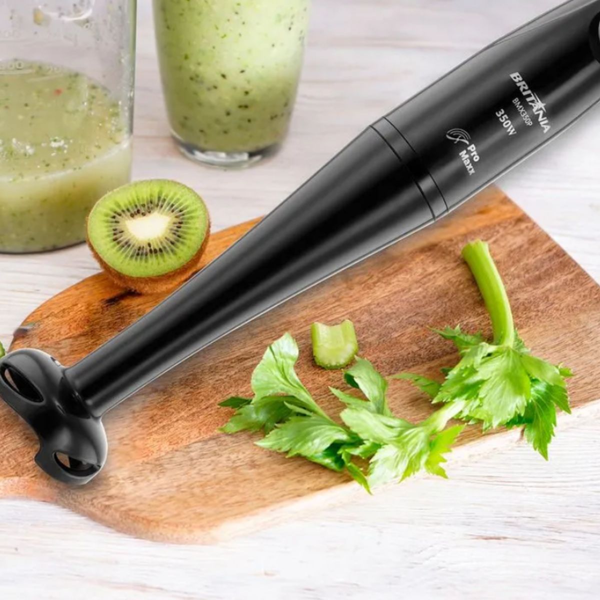 Mixer Bmx350p 220v, marca Britânia - Foto 2