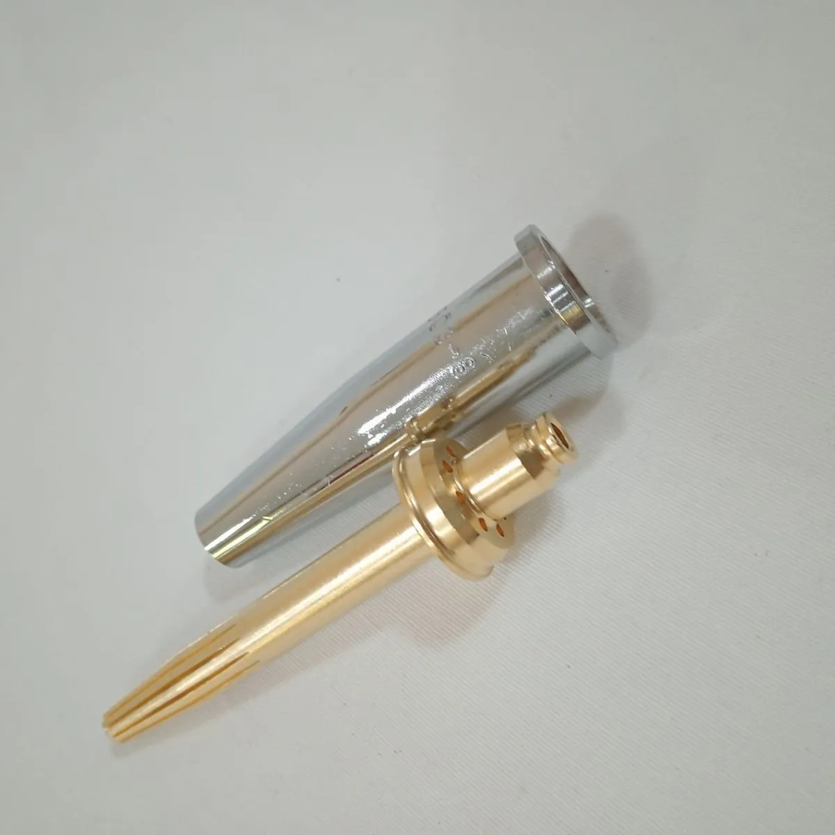 Bico de Corte 1503-8 com 1 Und, marca Lynus - Foto Principal