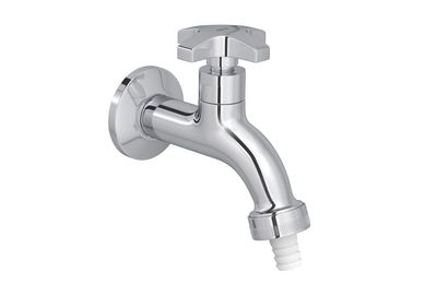 Torneira Jardim / Tanque Com Adaptador Para Mangueira C34 Max 1/2 E 3/4