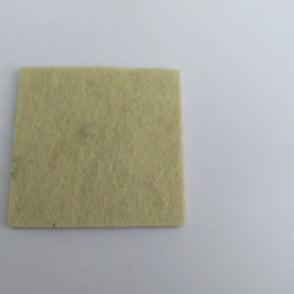 Feltro Quadrado com 8 Peças 22x22mm Branco, marca Foxmix - Foto Principal