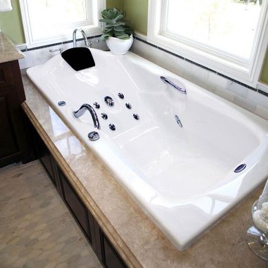 Banheiro com Hidromassagem Acrilbath Top Line 180cm Ouro Fino