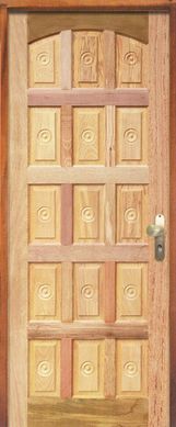 Porta Montada Torneada com Fechadura Direito 210x82cm