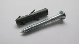 Bucha Nylon com Parafuso Madeira 40 Peças 8mm