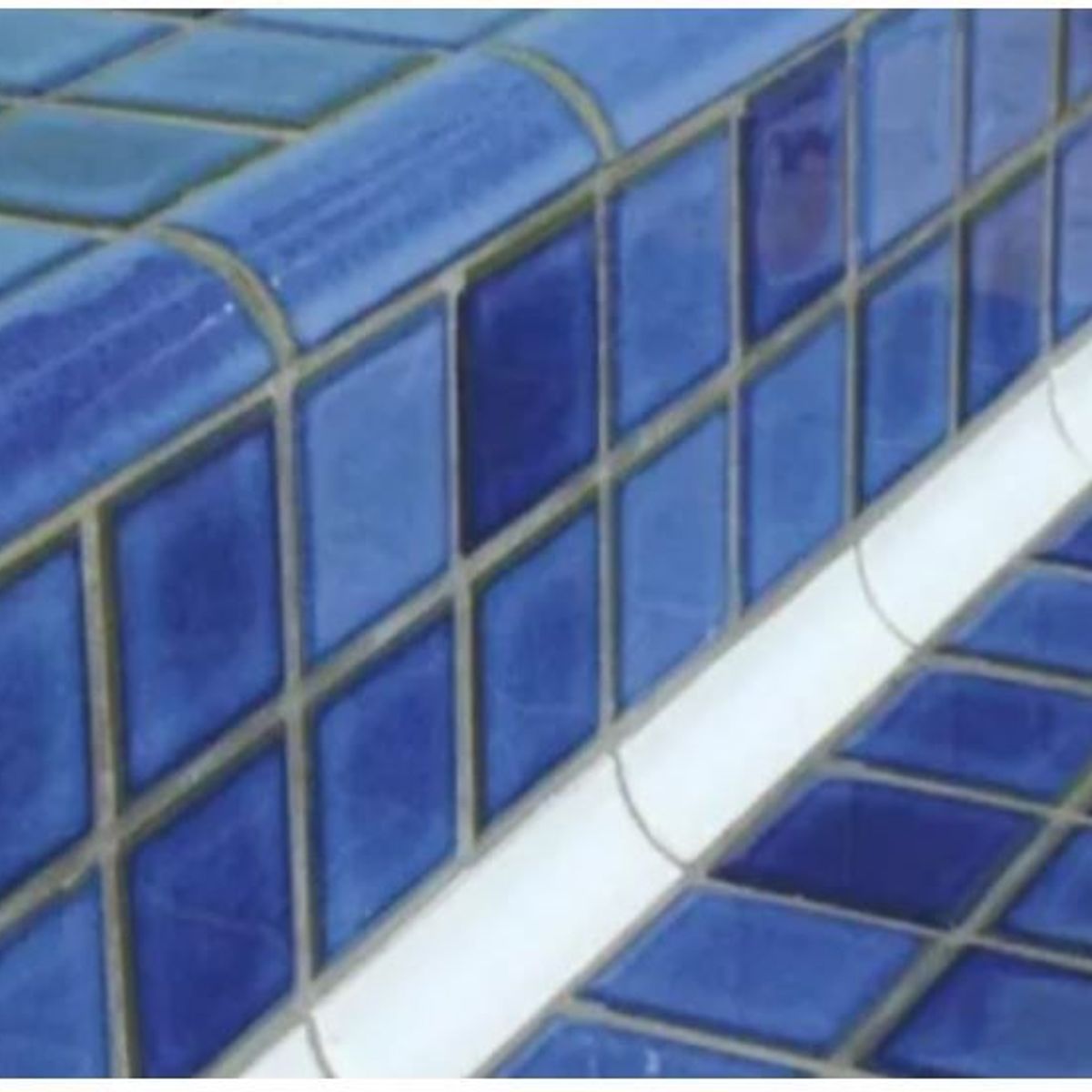 Canaleta Interna para Piscina Branco 2,5x15cm Eliane, marca Eliane - Foto 2