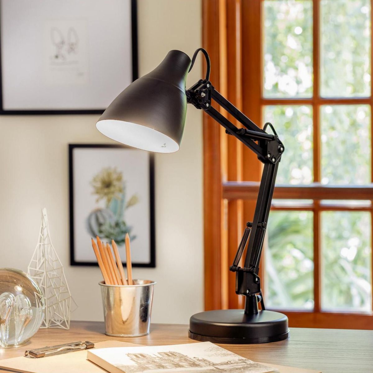 Luminária de Escritório Flex, Preto, marca Casa Bonita - Foto Principal