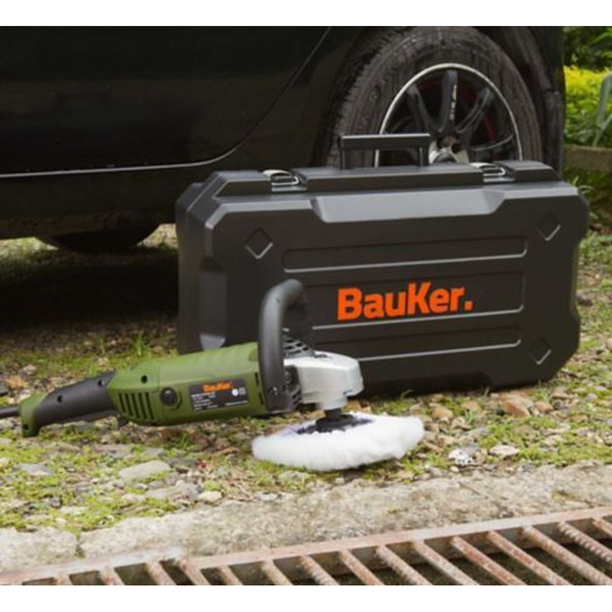 Politriz 7" 1300W 110V, marca Bauker - Foto Principal