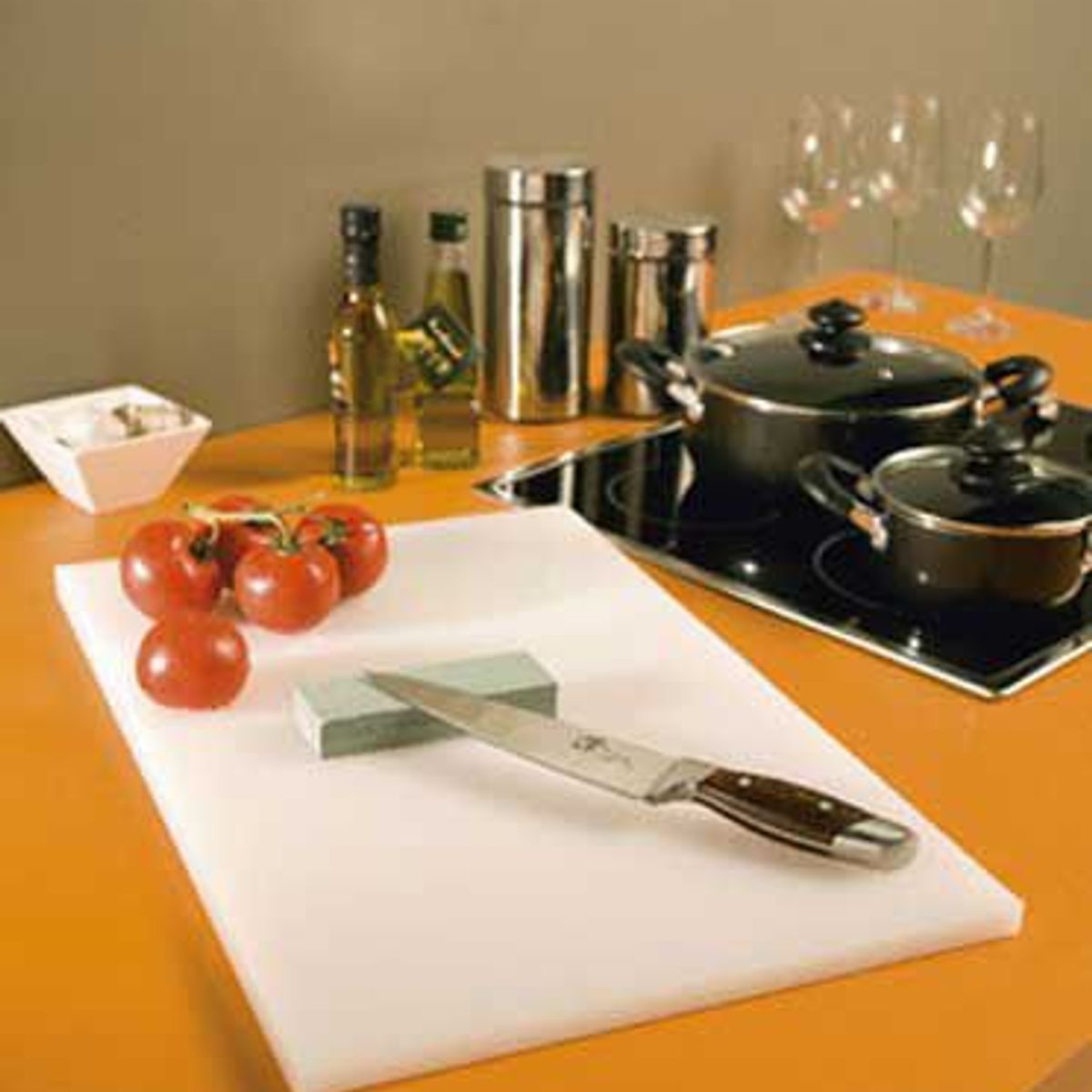 Faca de Cozinha 8" Cabo de Madeira, marca Just Home Collection - Foto Principal
