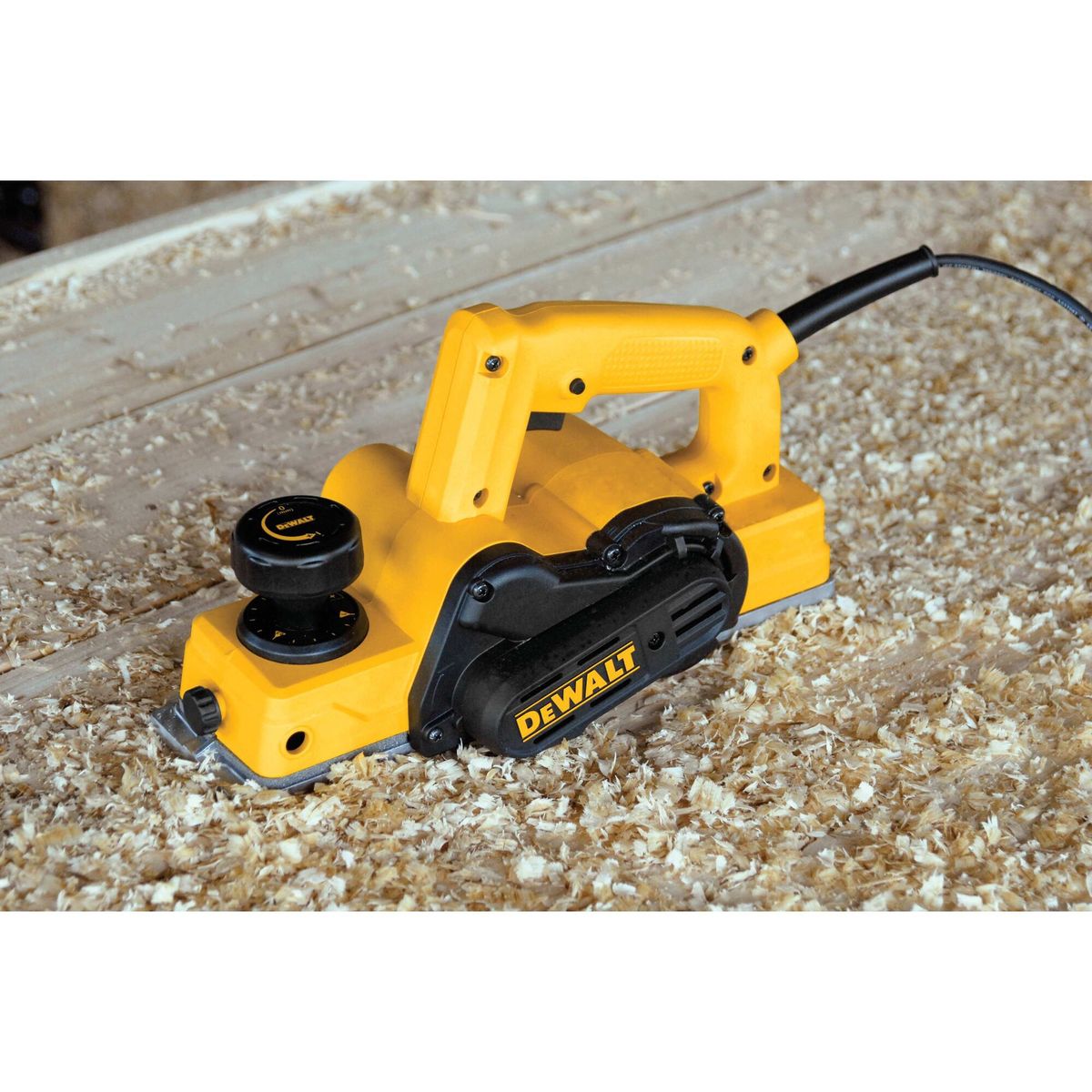 Plaina 550W D26676 220V, marca Dewalt - Foto Principal