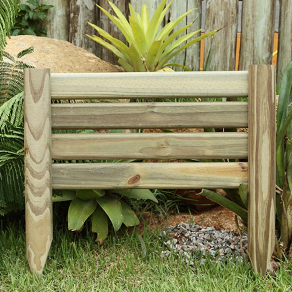 Cerca Pinus Autoclavado Premium 60x28x6,5cm Madeira, marca Schneider - Foto Principal