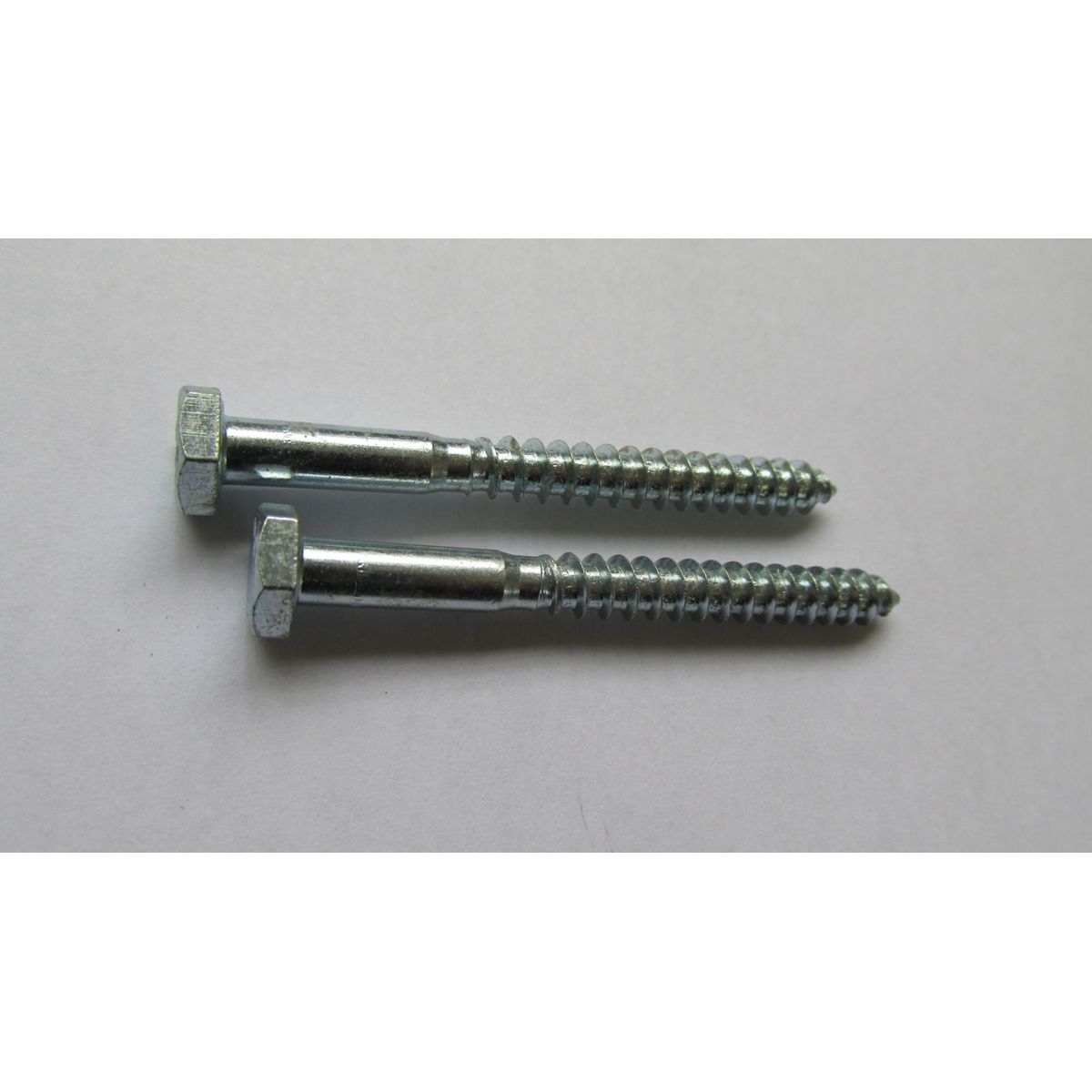 Parafuso Aço Sober Cabeça Sextav Ct2Pcs 5/16x70, marca Foxmix - Foto Principal