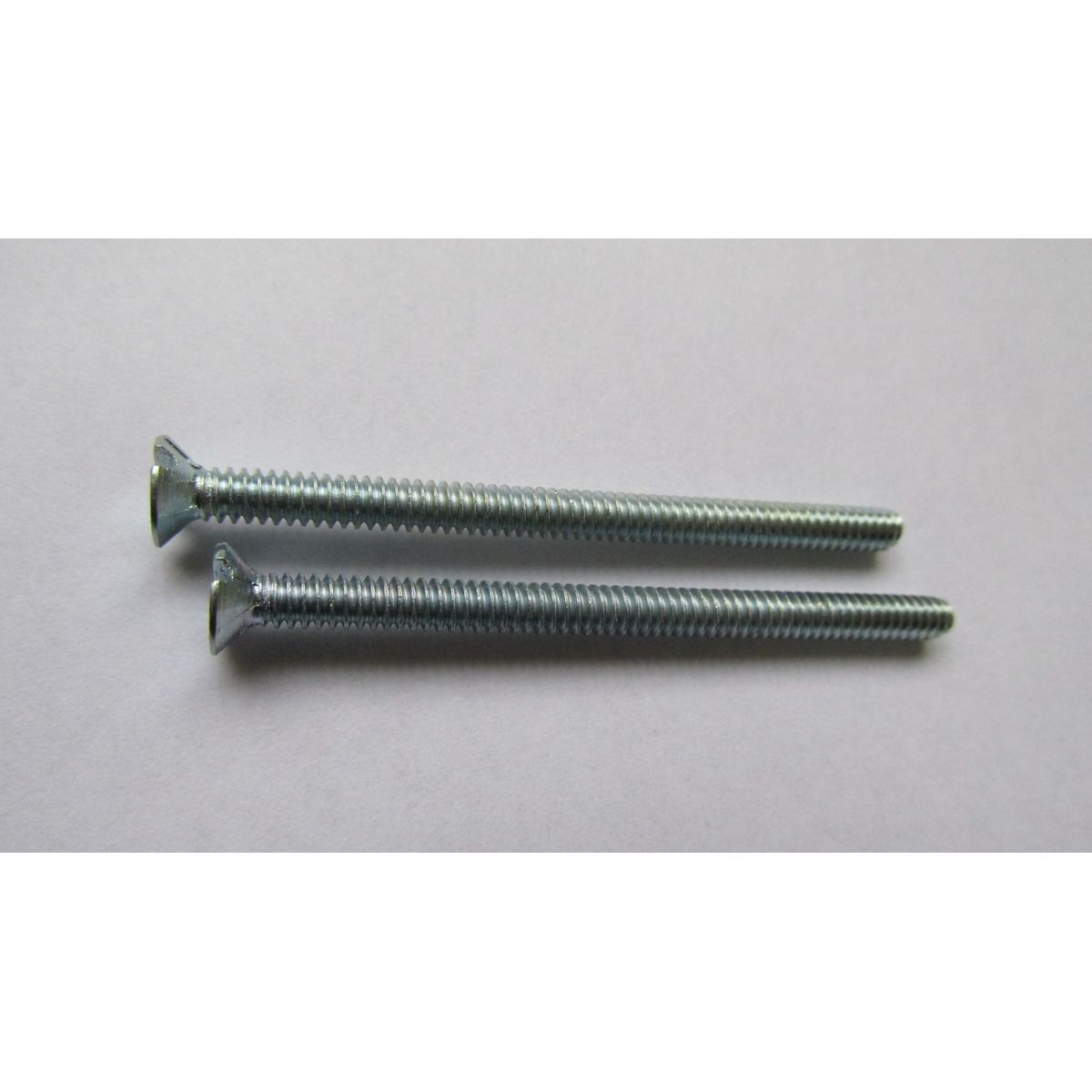 Parafuso para Placa Espelh Luz Ct04Pcs 9/64x5/8, marca Foxmix - Foto Principal