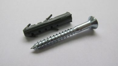 Bucha com Parafuso Cabea Chata de Ao 3,8x30mm para Madeira 7mm 5 Peas Cinza