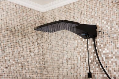 Chuveiro Dig Polo Plus 220V 7700W Preto