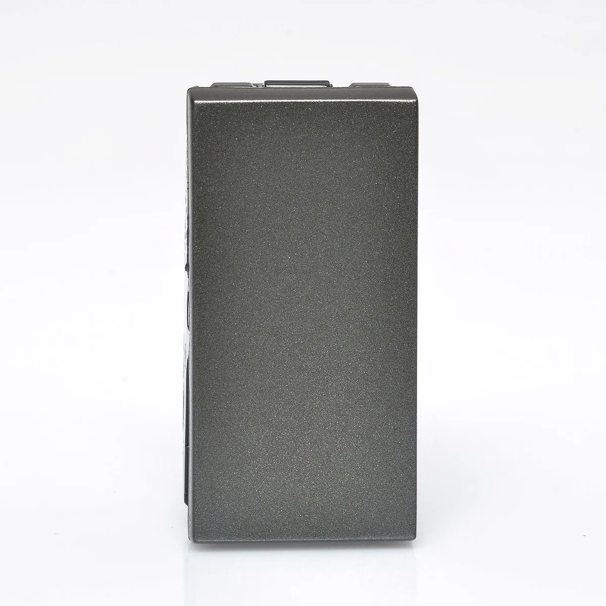 Módulo Interruptor Paralelo 10A Arteor Magnesio Bivolt, marca Legrand - Foto Principal