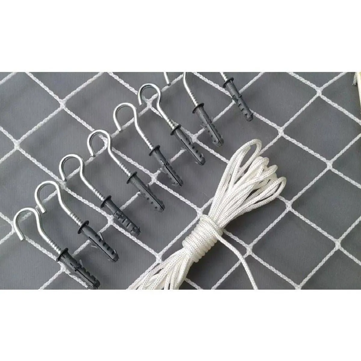 Rede de Proteção Galvanizada para Janela 100x100cm Cristal, marca Devarim - Foto 2