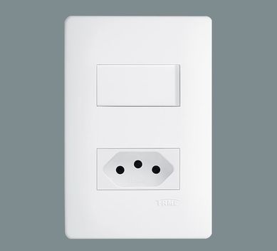 Conjunto Interruptor Simples e Tomada 2P+T 10A 250V Distanciados Habitat Placa e Suporte Branco Fame