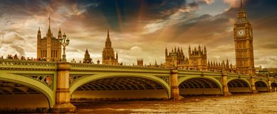 Quadro Digital Londres Ponte 30x90cm Marrom