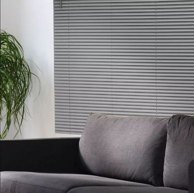 Persiana de PVC Off 160x130x2,5cm Chumbo