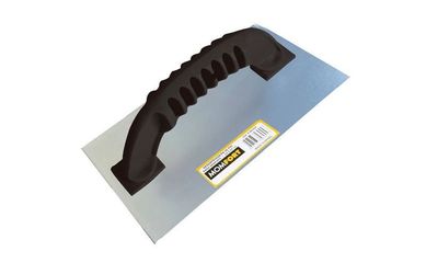 Desempenadeira de Ao Lisa 12x24cm Cabo Plstico Momfort