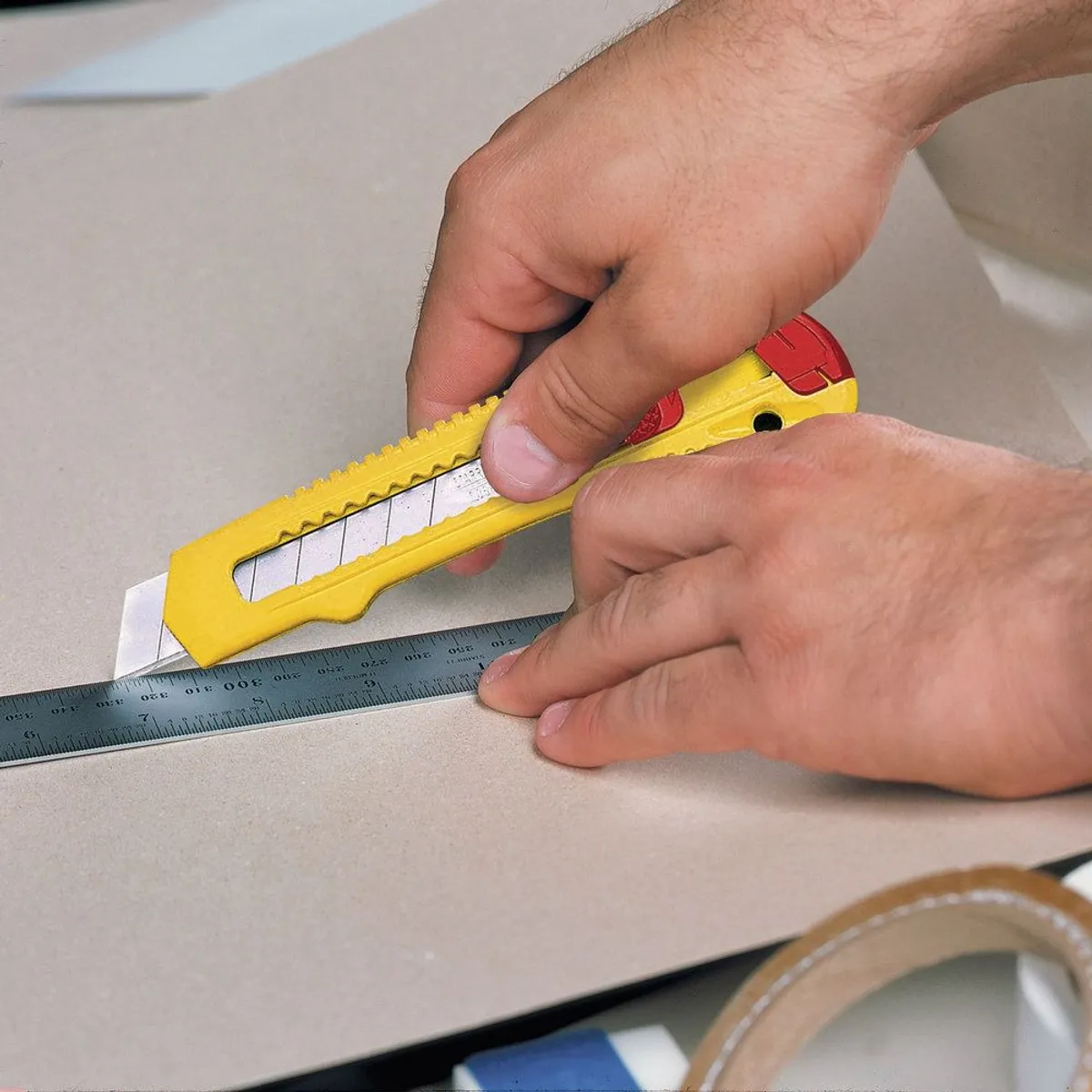 Estilete light com lâmina de 18 mm, marca Starrett - Foto 2