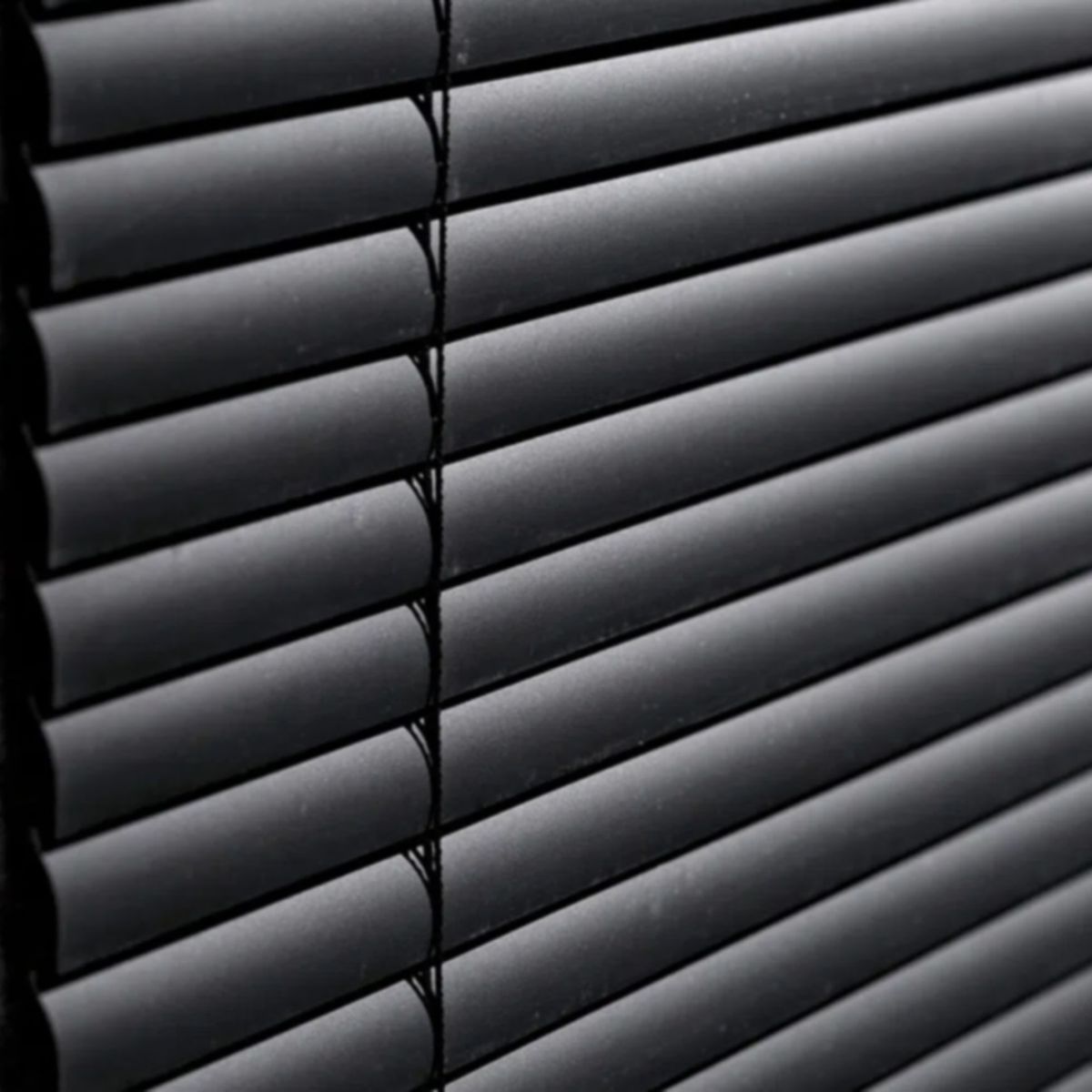Persiana de PVC Premier 120x160cm Preto Conthey, marca Conthey - Foto 2